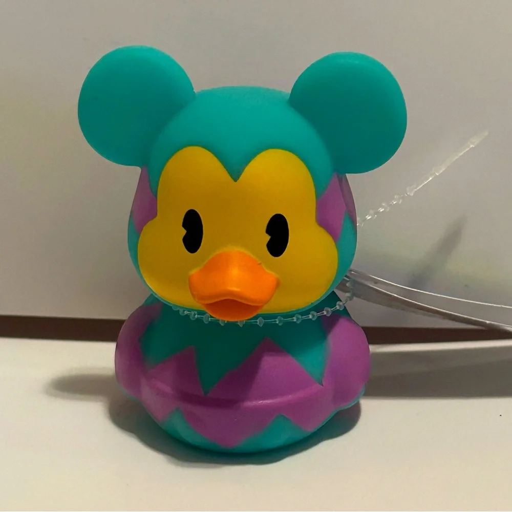 NEW!! Disney Mickey Mouse and Minnie Mouse Easter Rubber Duck Set- (NWT)